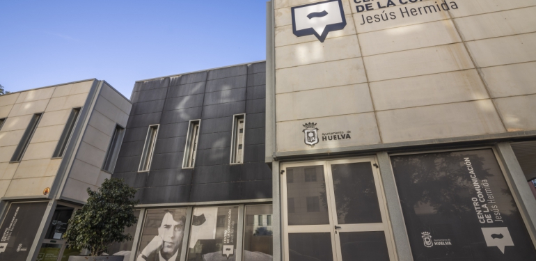 Centro de la comunicación Jesús hermida 