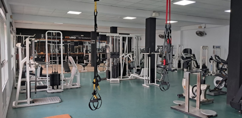 diego lobato sala musculación