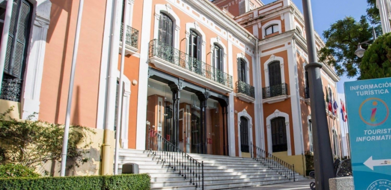 Fachada Casa Colón