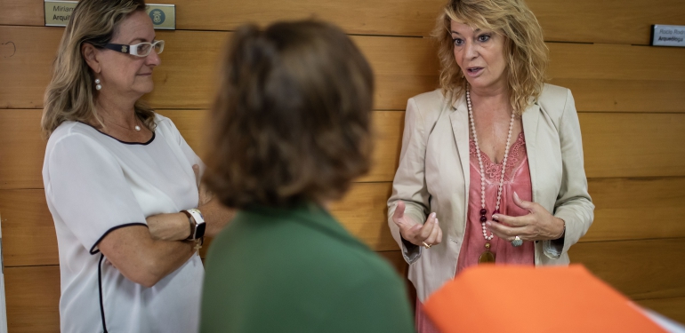 La alcaldesa visita Urbanismo