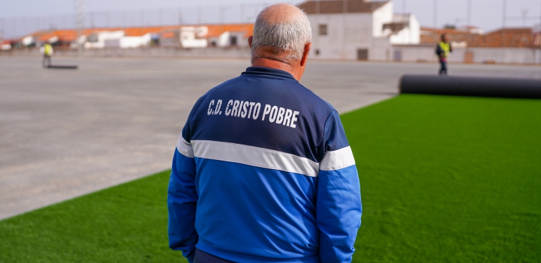 cesped  cristo pobre huelva
