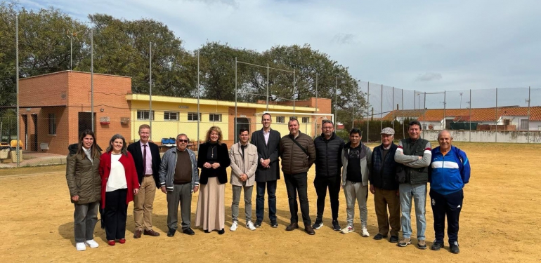 campo césped cristo pobre