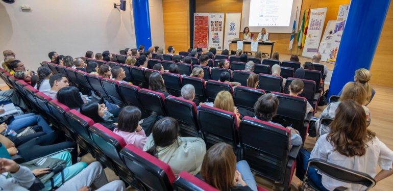 El Ayuntamiento muestra en unas jornadas la realidad del migrante sin falsos mitos ni prejuicios
