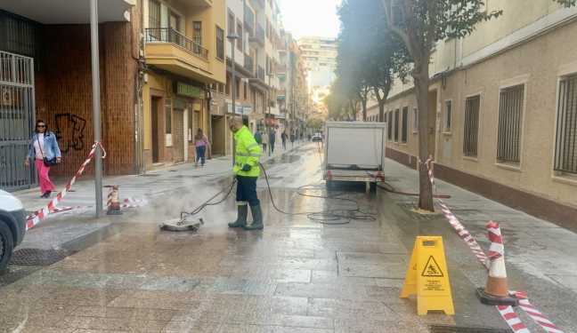 Limpieza cera Calle Palos