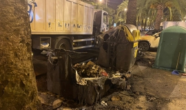 Contenedores quemados