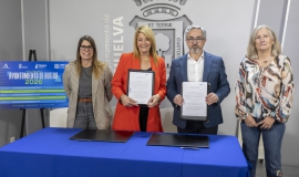 El Ayuntamiento y la Federación Andaluza de Pádel refuerzan su colaboración para impulsar la práctica de este deporte en Huelva