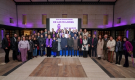  Las Administraciones se unen en Huelva con motivo del 8M y se comprometen a ondear la bandera de la igualdad los 365 días