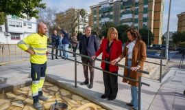 El Ayuntamiento renueva más de 3.000 metros cuadrados entre la calle Santos Chocano y Gómez de Avellaneda en la barriada de La H