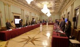 minuto silencio pleno medallas huelva