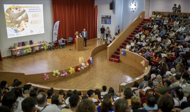 premios atados escolares huelva